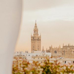 Hotel Colón Gran Meliá - The Leading Hotels of the World